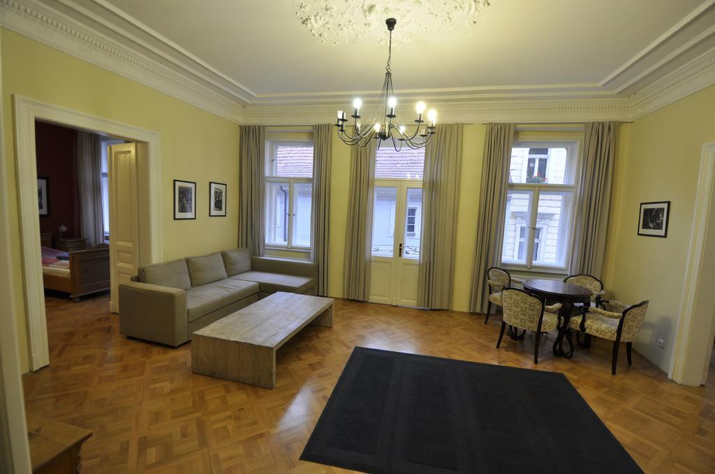 Liliova Apartments Prága Szoba fotó