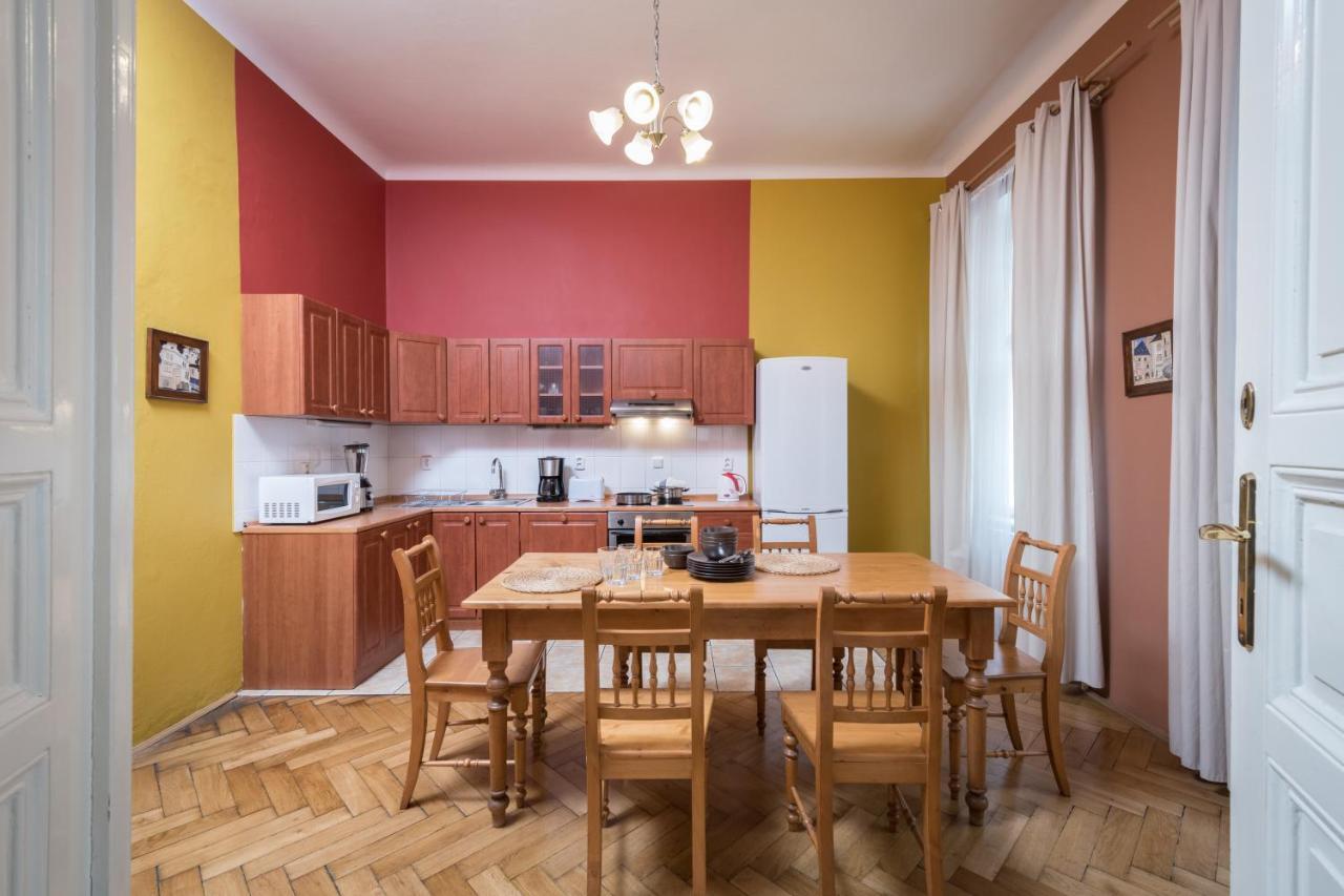 Liliova Apartments Prága Kültér fotó